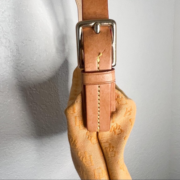 Dooney and Bourke Monogram Handbag - Picture 4 of 7